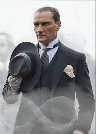 Mustafa Kemal Atat�rk'�n en �ok takdir etti�iniz liderlik �zelli�i nedir?