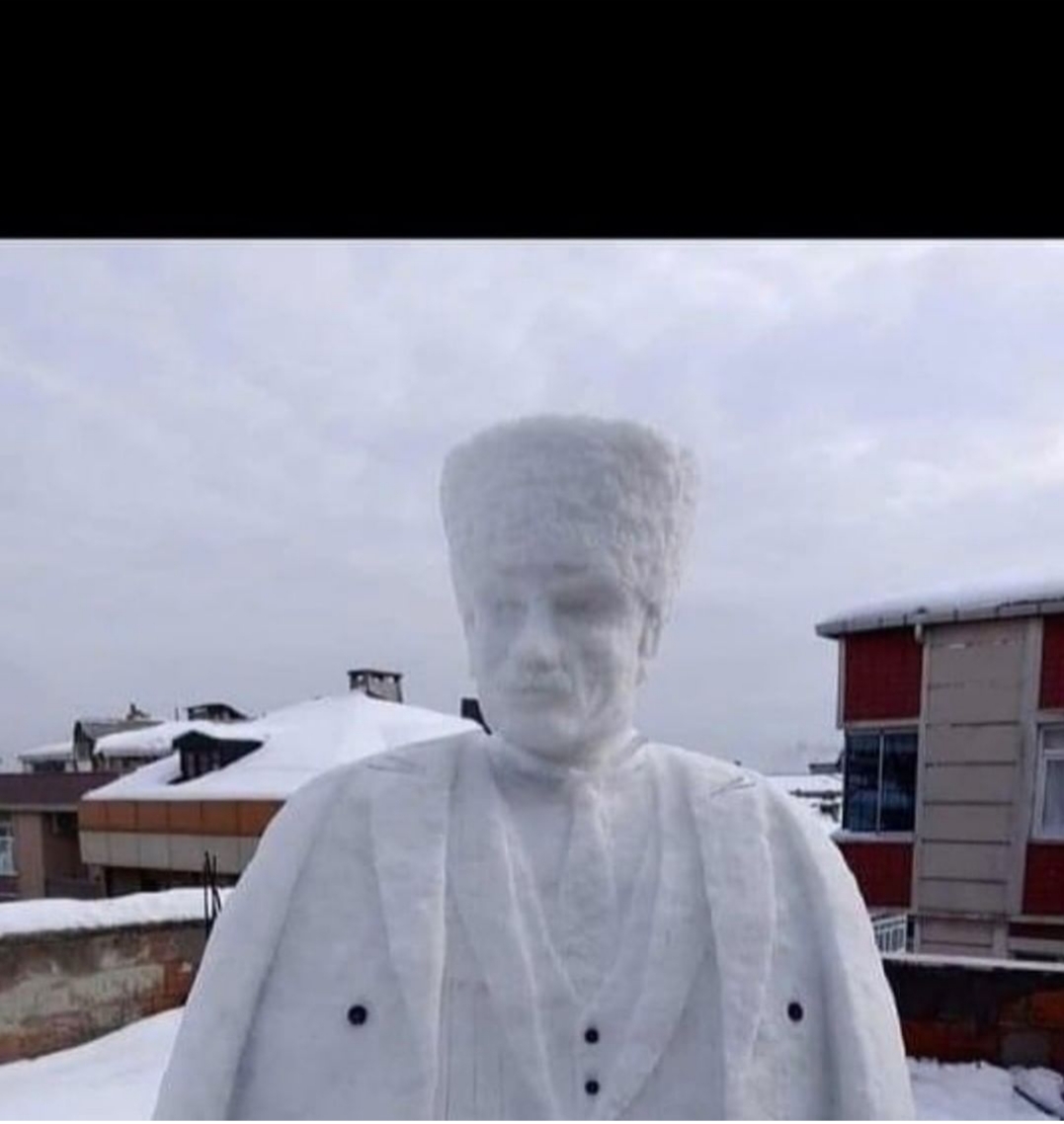 Mustafa Kemal Atatrk`n bu heykelini ilk  kez goreceksiniz...