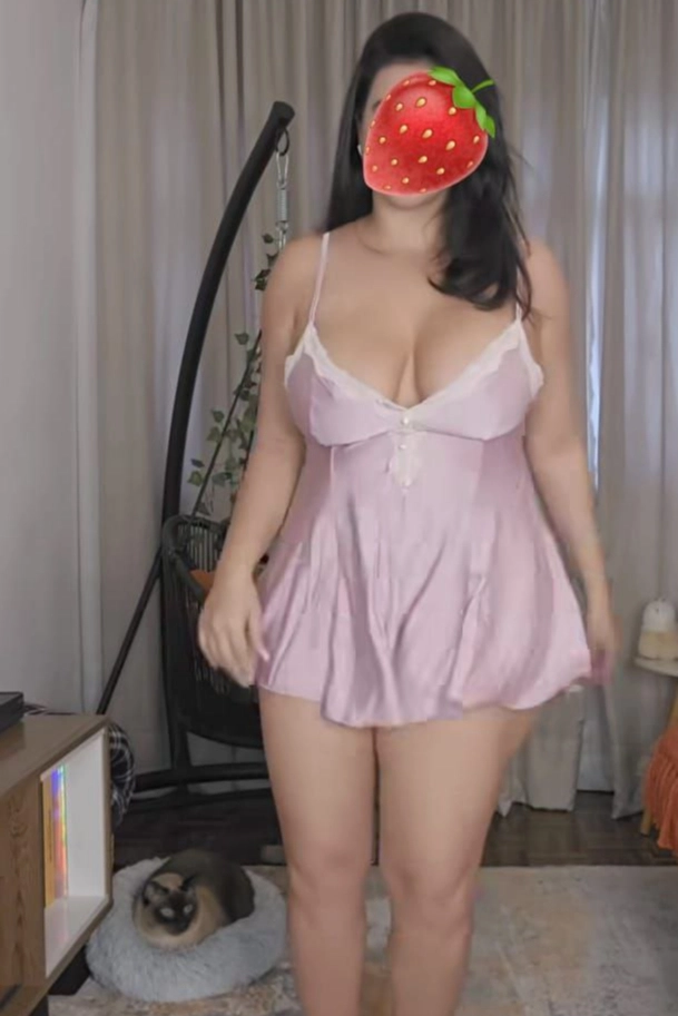 Naz  - Kapak Fotoğrafı